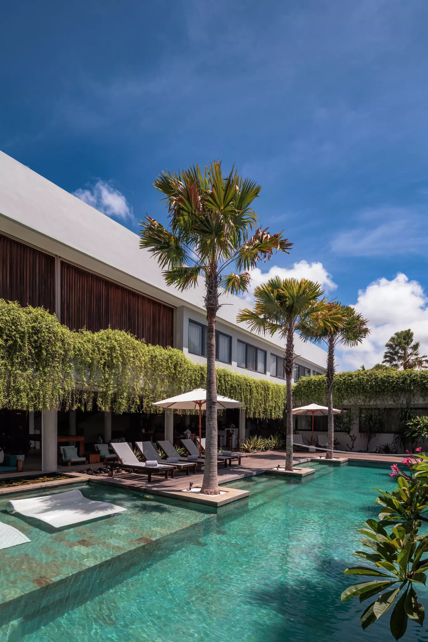 READY NOW 9 BEDROOM VILLA FOR SALE LEASEHOLD IN BINGIN BE-740 